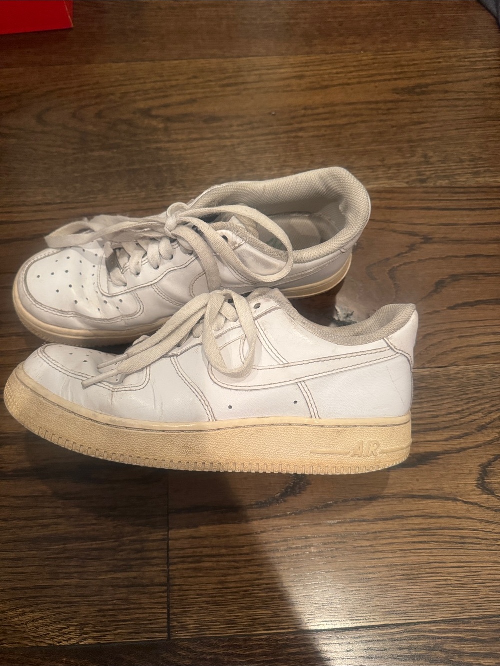 Nike White Leather Sneakers with Cream Sole